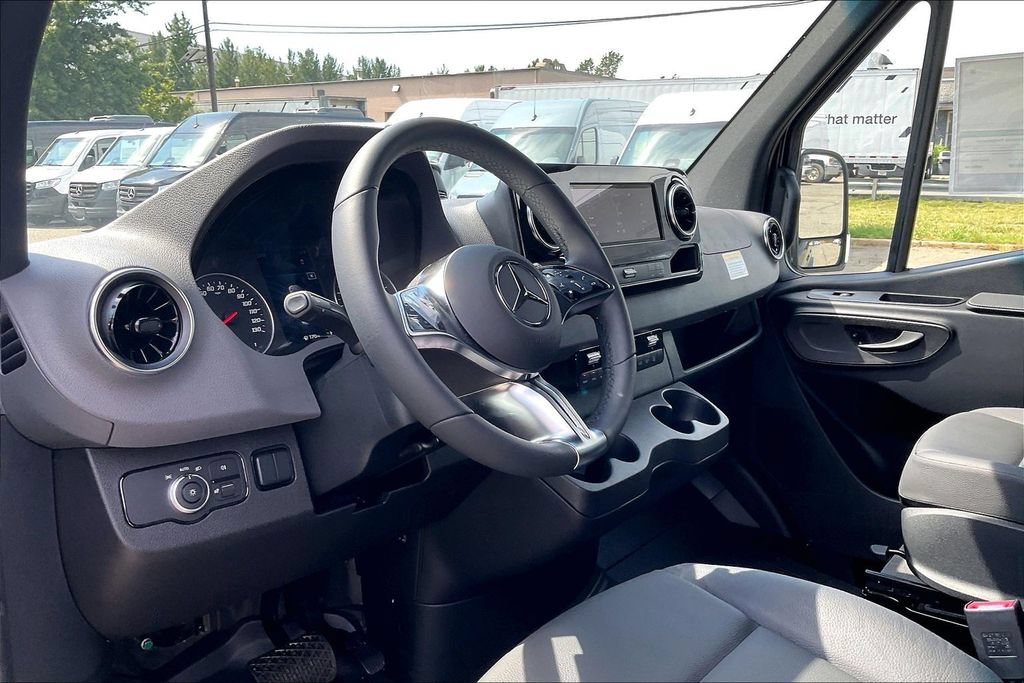 New 2026 Mercedes-Benz Sprinter 2500 image 5