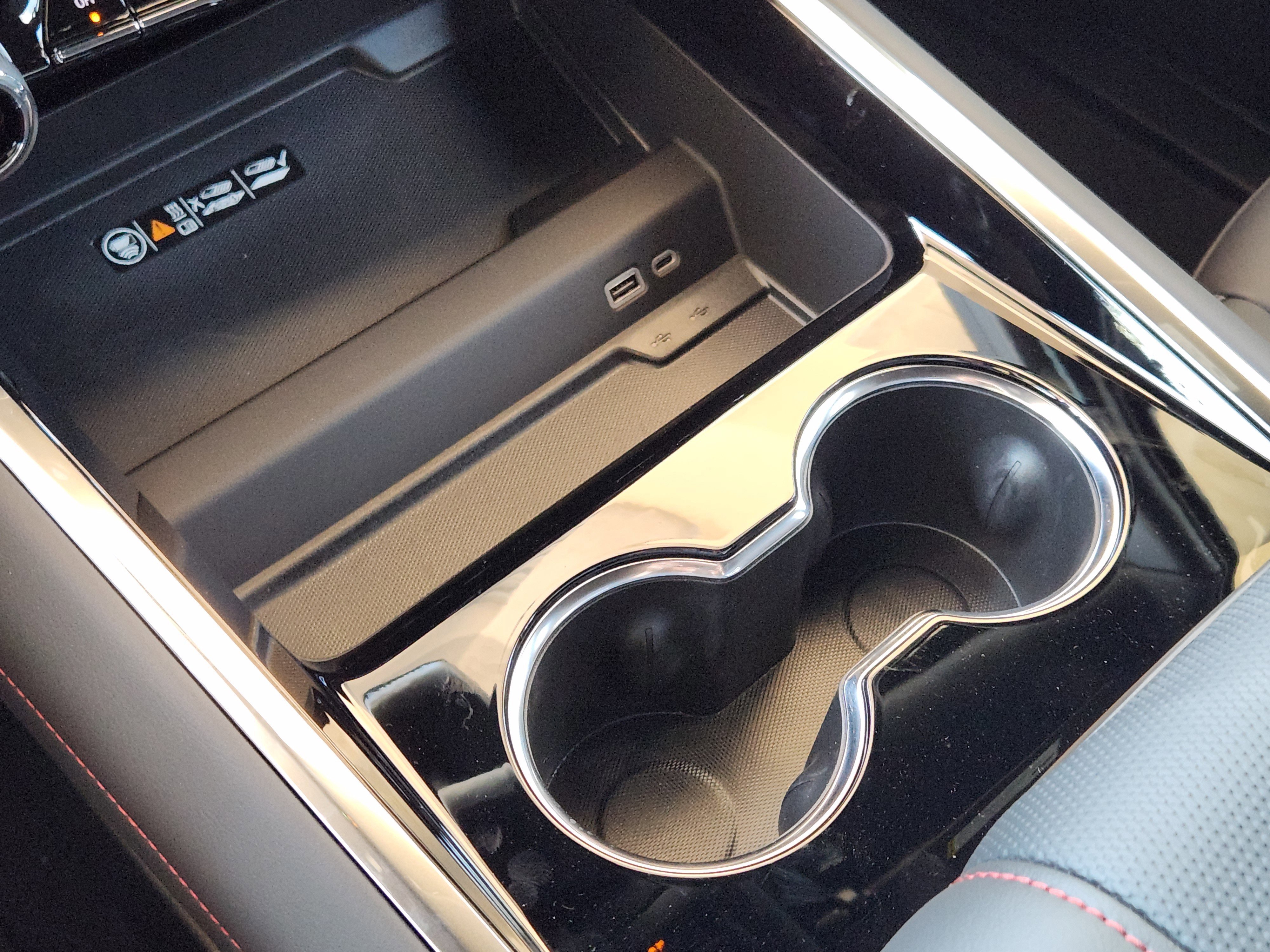 New 2026 Chevrolet Suburban RST w/ RST Capability Package image 16