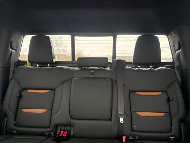 New 2026 GMC Sierra 1500 AT4 image 38