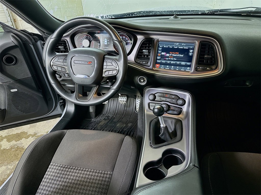 Used 2020 Dodge Challenger R/T Scat Pack w/ Driver Convenience Group image 16