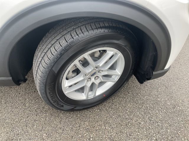 New 2026 Ford Explorer Active image 16