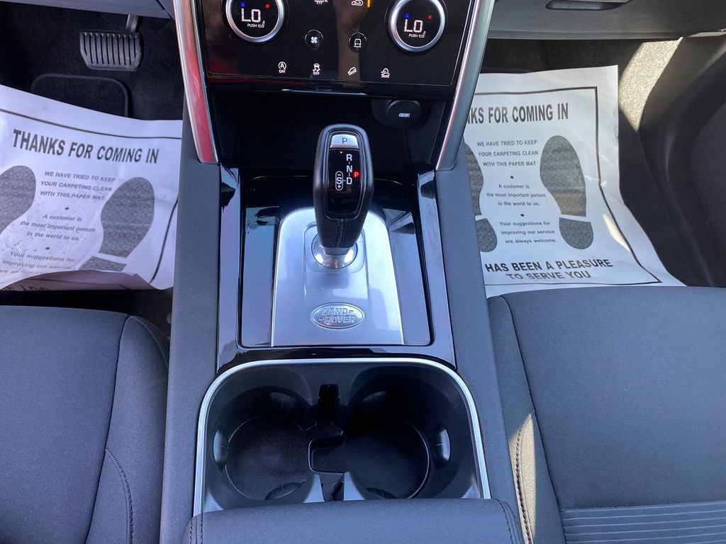 Used 2020 Land Rover Discovery Sport image 21