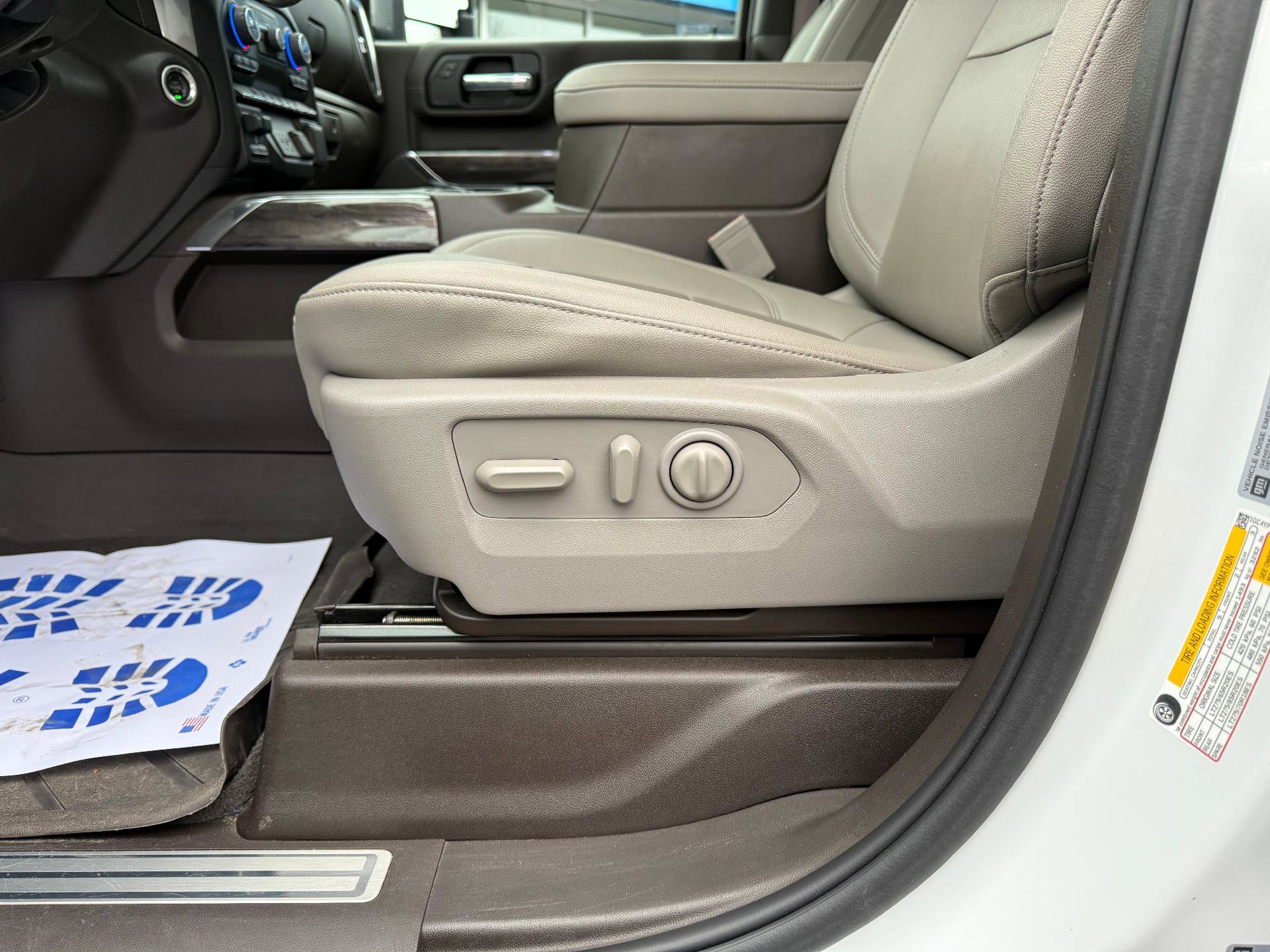 Used 2023 Chevrolet Silverado 2500 LTZ w/ LTZ Convenience Package image 20