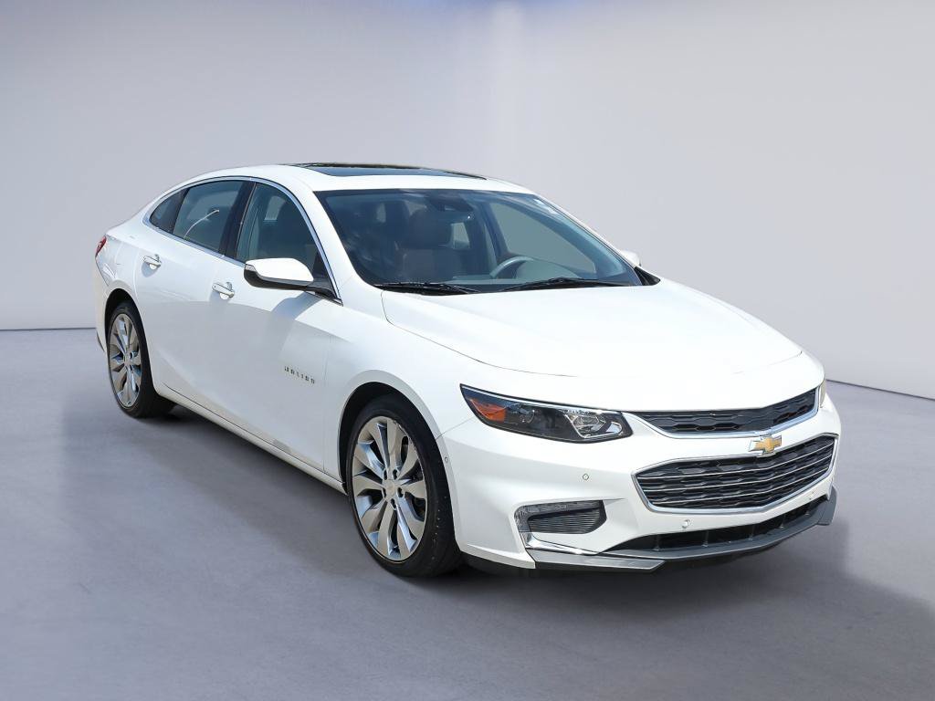 Used 2017 Chevrolet Malibu Premier w/ Premier Sun and Wheel Package FWD image 9
