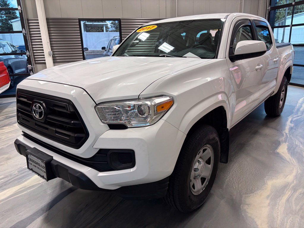 Used 2017 Toyota Tacoma SR w/ Tow Package AWD/4WD image 3