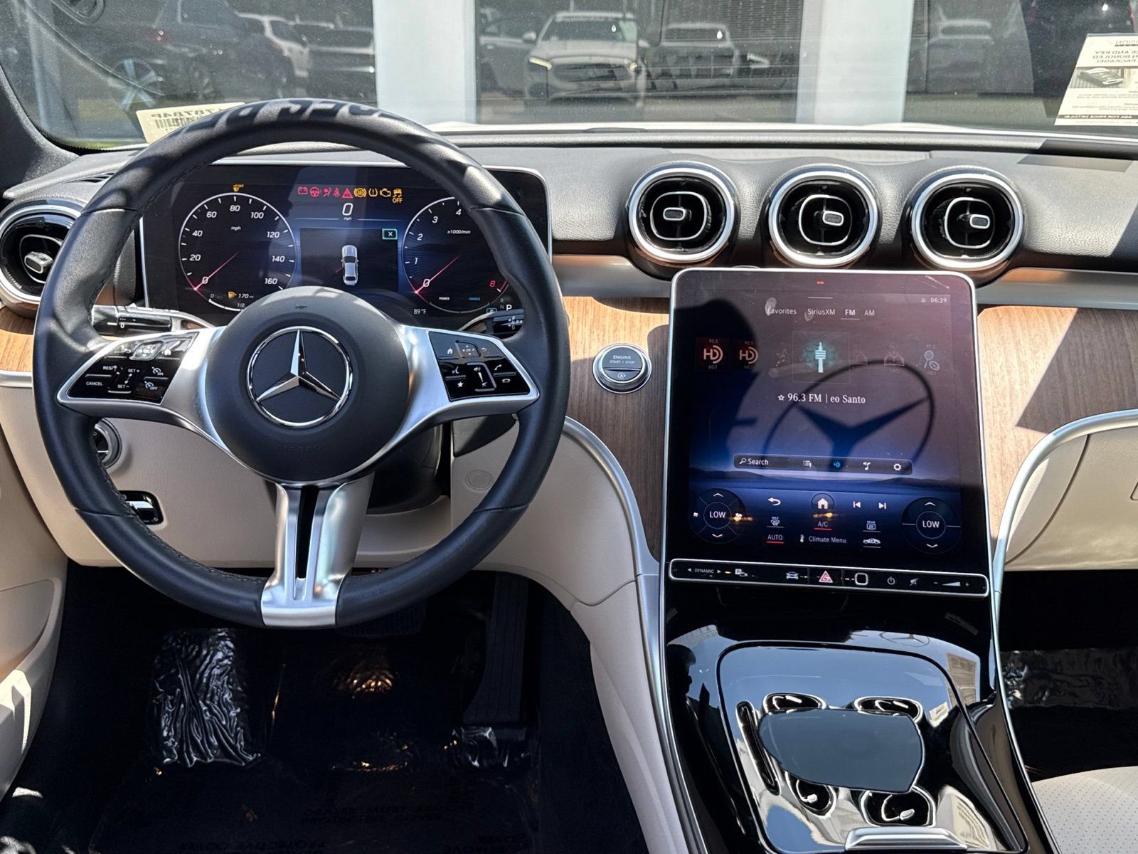 Used 2024 Mercedes-Benz C 300 Sedan image 37
