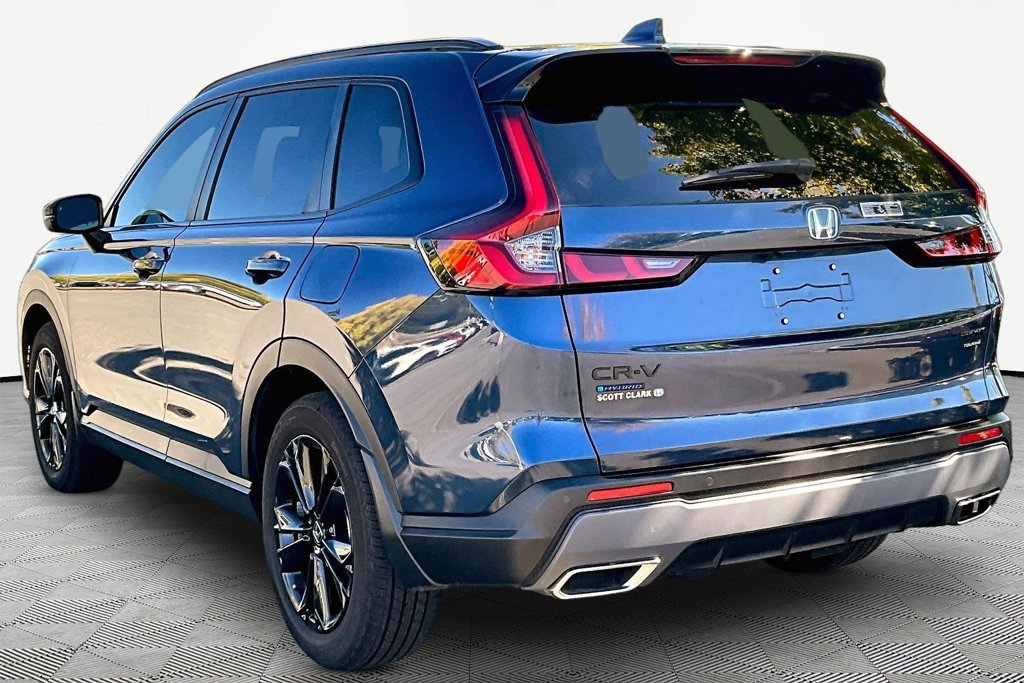 Used 2026 Honda CR-V Sport Touring image 5