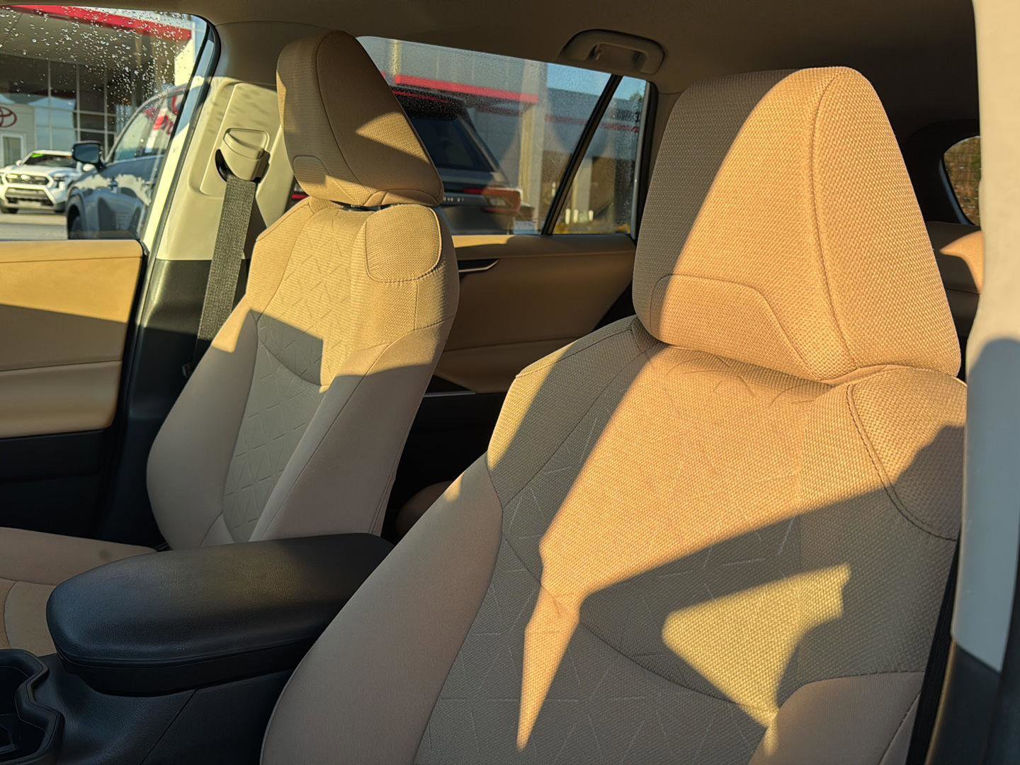 Certified 2024 Toyota RAV4 XLE image 25