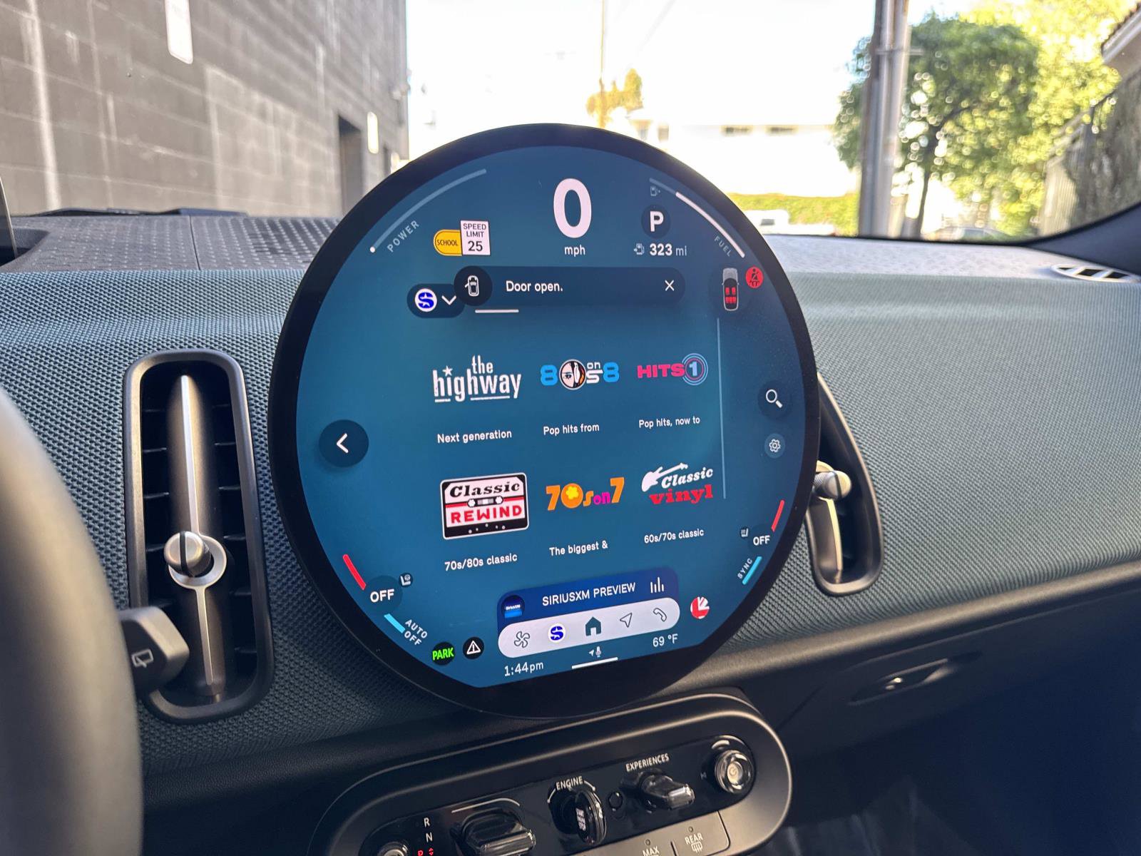 Used 2025 MINI Cooper Countryman S w/ Comfort Package Max image 20