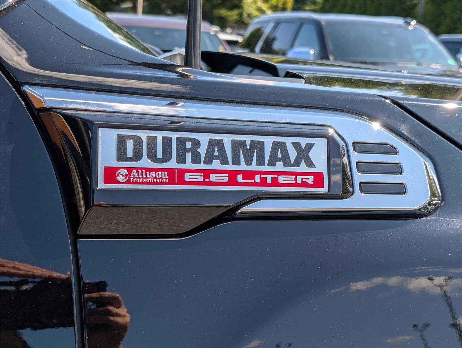 Used 2024 GMC Sierra 3500 Denali w/ Technology Package image 11