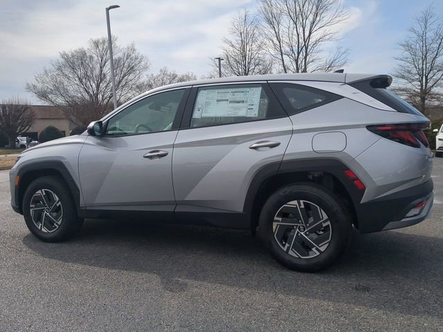 New 2026 Hyundai Tucson Blue SE image 5