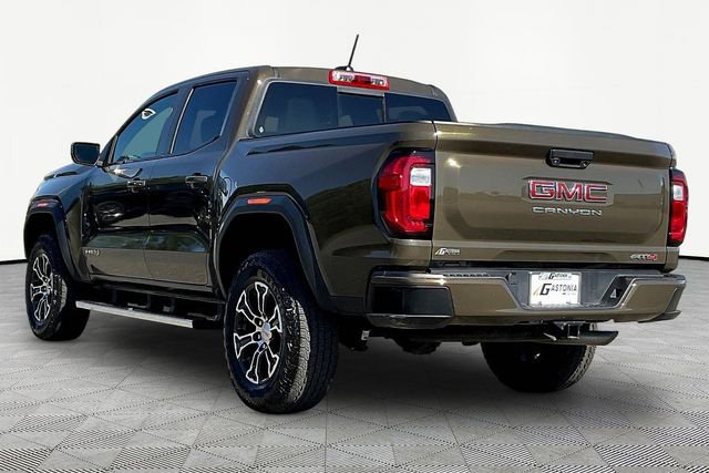 Used 2023 GMC Canyon AT4 image 4