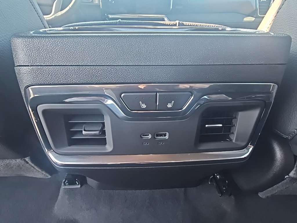 New 2025 GMC Sierra 1500 Denali image 14