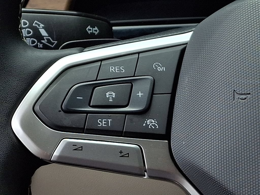 Certified 2024 Volkswagen Atlas SE AWD/4WD image 22