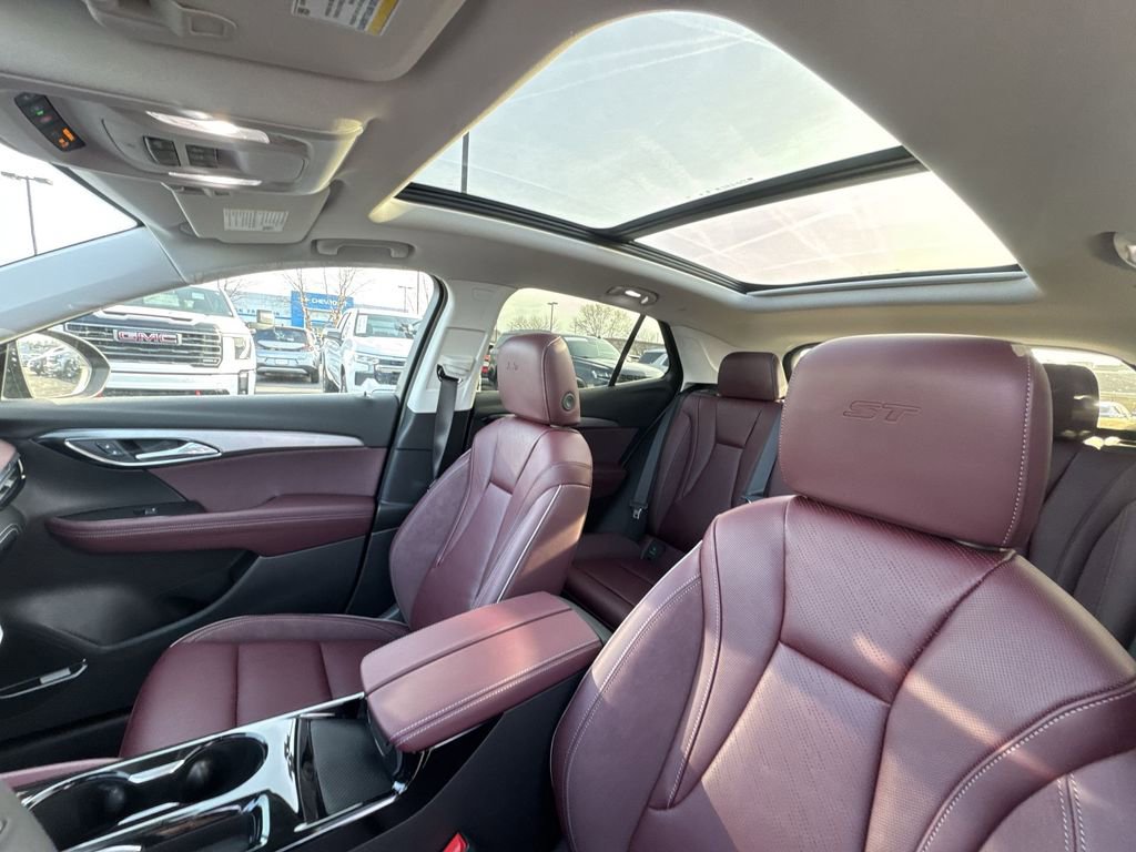 New 2026 Buick Envision Sport Touring AWD/4WD image 22