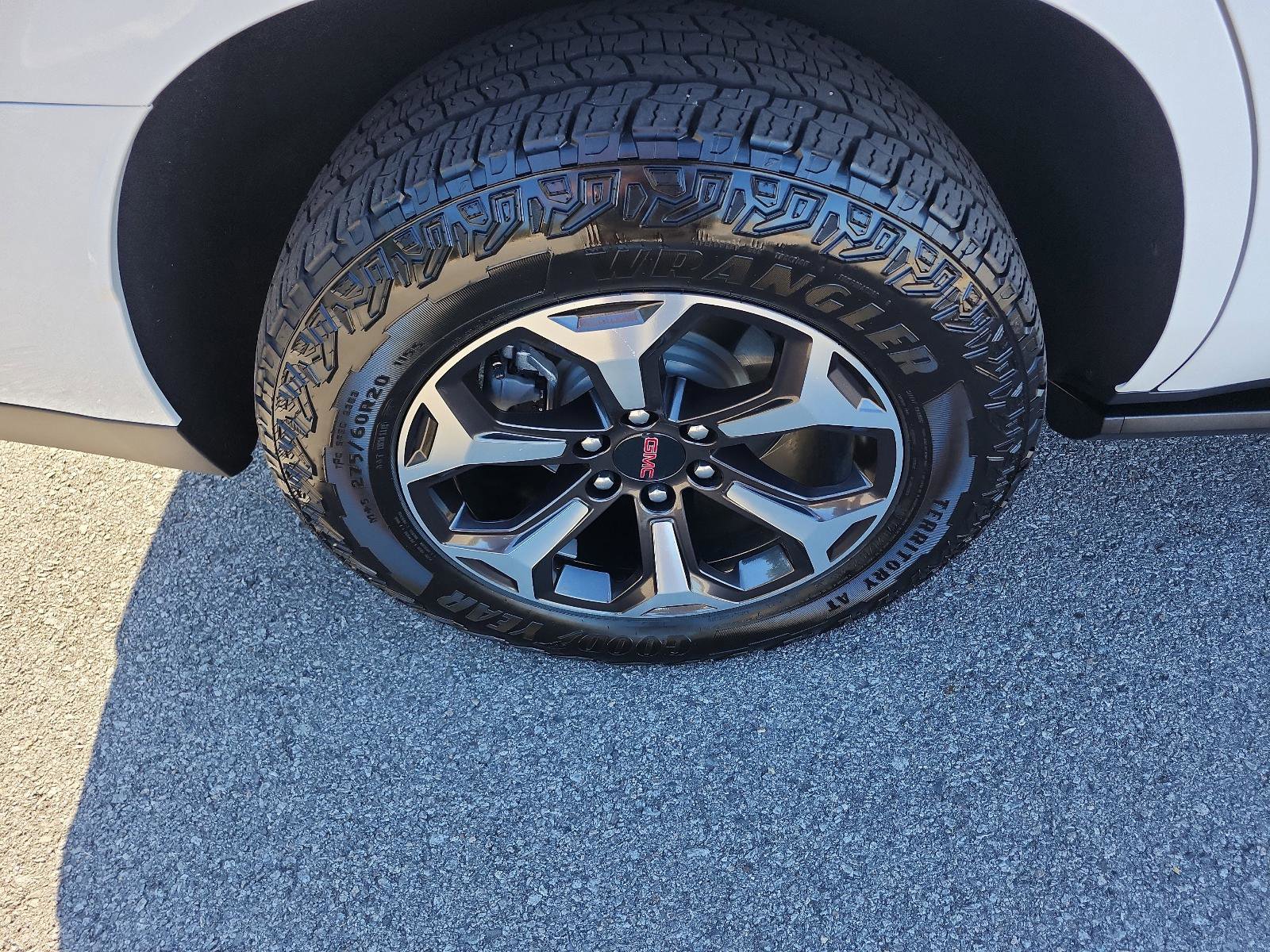 Certified 2025 GMC Yukon AT4 Ultimate w/ LPO, Floor Liner Package image 6