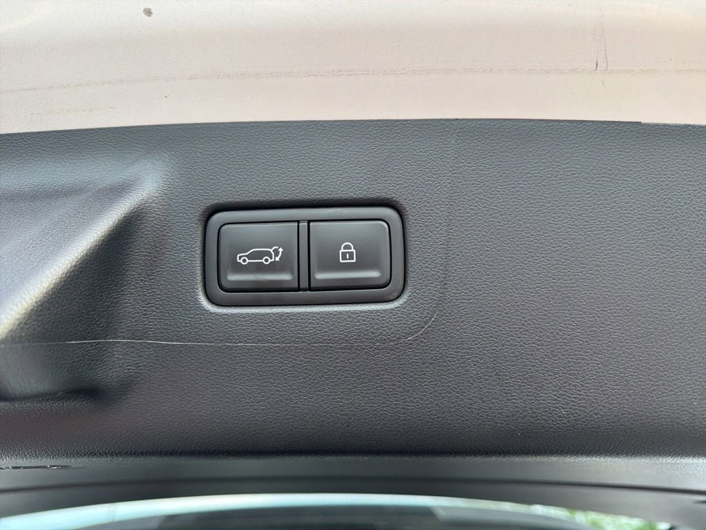 Used 2026 Hyundai Santa Fe SE AWD/4WD image 21