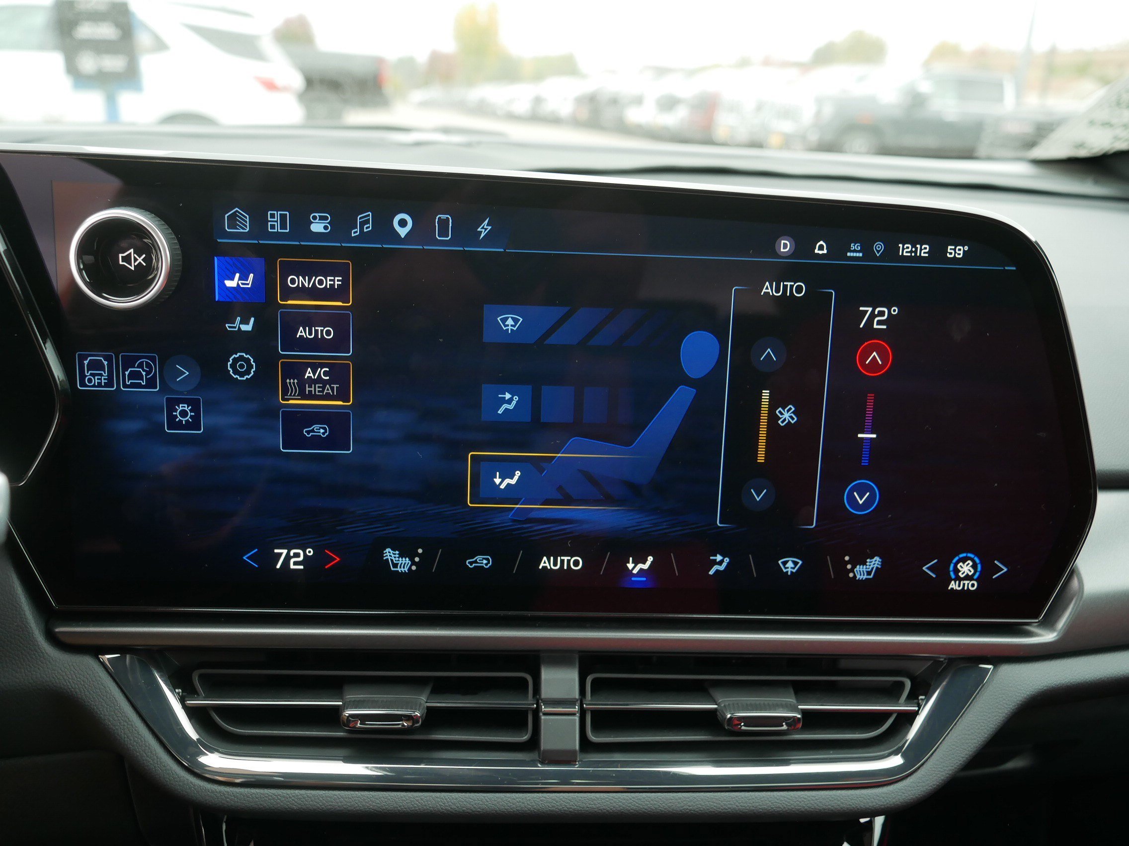 Used 2025 Chevrolet Equinox EV RS AWD/4WD image 23