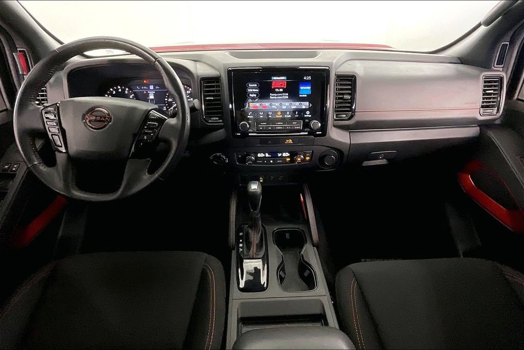 Used 2022 Nissan Frontier PRO-4X w/ Technology Package image 21