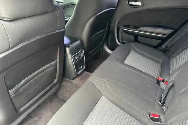 Used 2018 Dodge Charger SXT Plus w/ Performance Handling Group RWD image 14