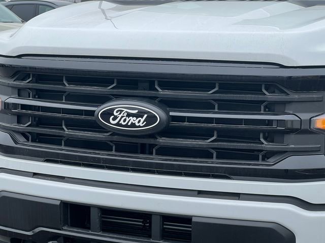 New 2025 Ford F150 XLT w/ Equipment Group 301A Standard image 40