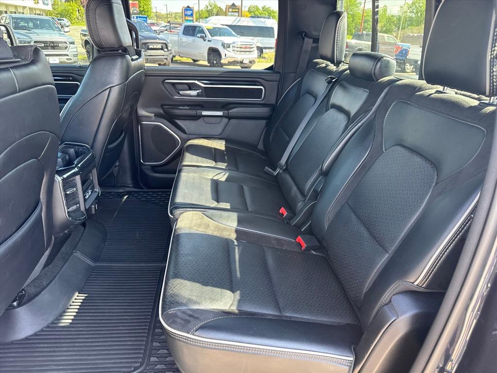 Used 2021 RAM 1500 Laramie w/ Sport Appearance Package AWD/4WD image 10