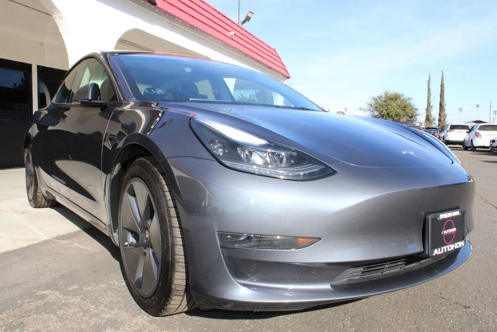 Used 2023 Tesla Model 3 Standard Range image 5