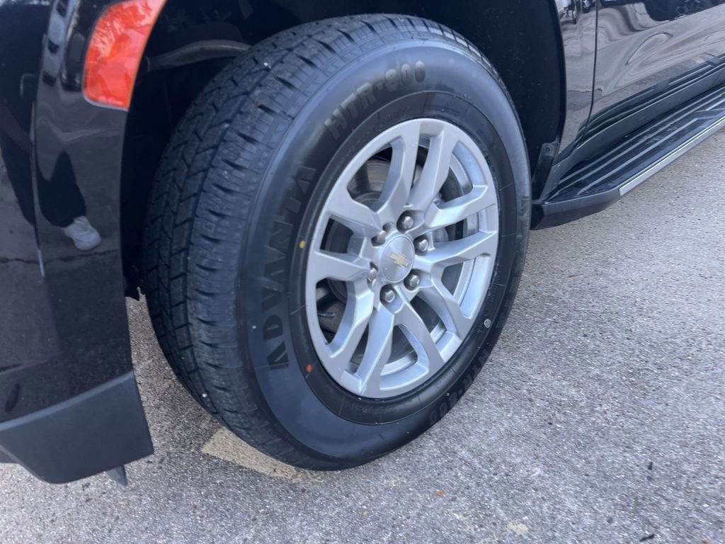 Used 2022 Chevrolet Tahoe LT image 16