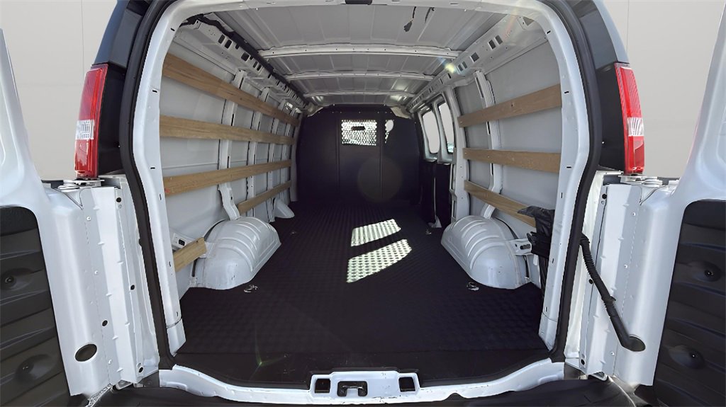 Used 2024 Chevrolet Express 2500 w/ Driver Convenience Package image 24