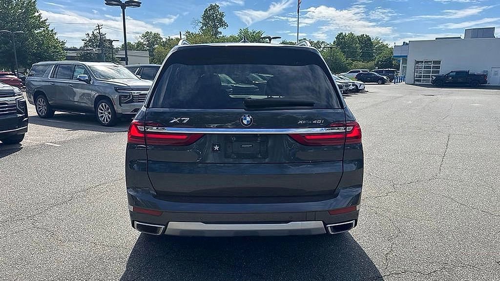 Used 2020 BMW X7 xDrive40i w/ Premium Package AWD/4WD image 5