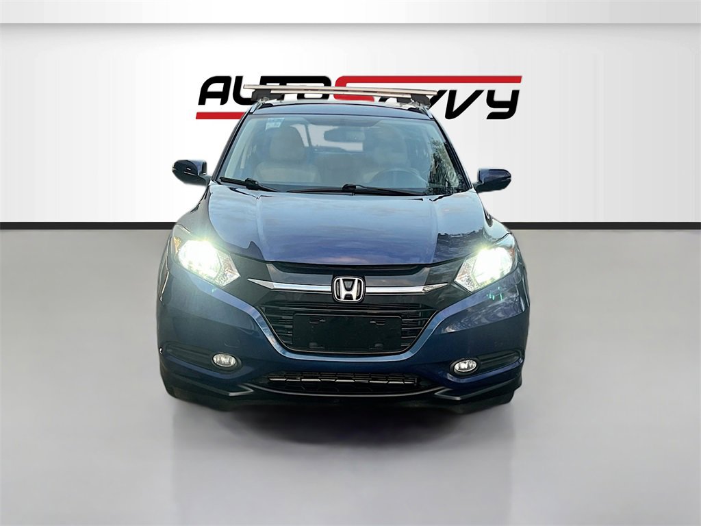 Used 2017 Honda HR-V EX-L image 2