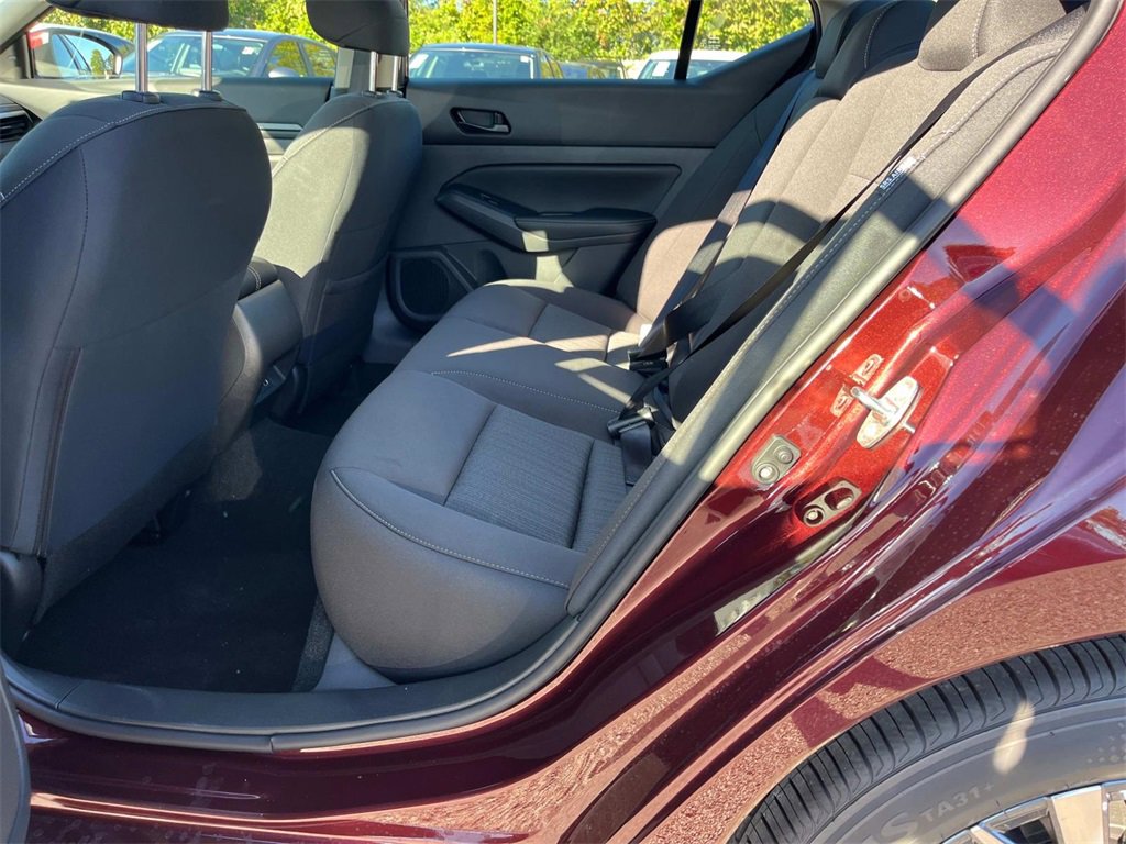 New 2025 Nissan Altima 2.5 SV w/ SV Premium Package image 17