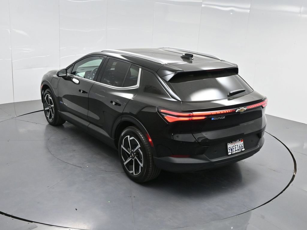 Used 2026 Chevrolet Equinox EV LT image 57