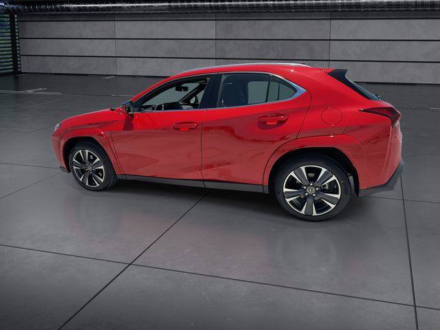Certified 2023 Lexus UX 250h FWD w/ Premium Package image 5