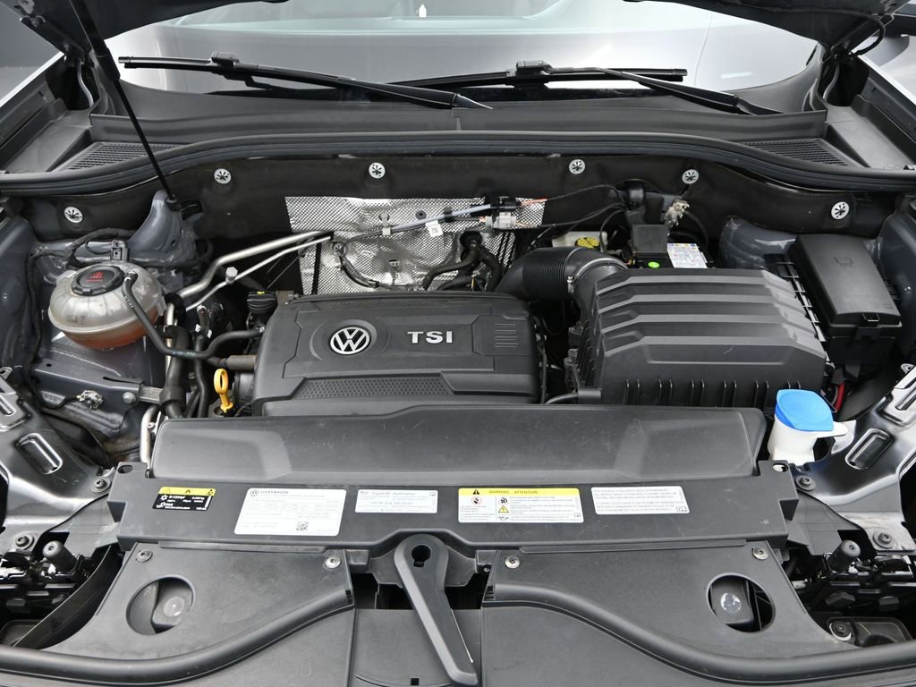 Used 2022 Volkswagen Atlas Cross Sport SE w/ Panoramic Sunroof Package image 23