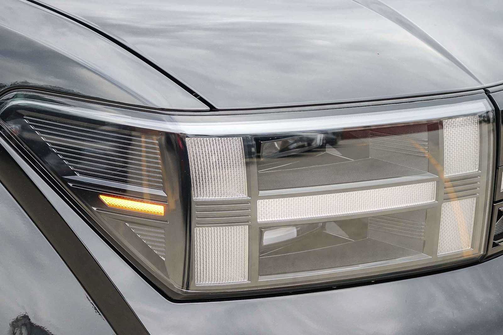 New 2026 Hyundai Santa Fe Calligraphy FWD image 4