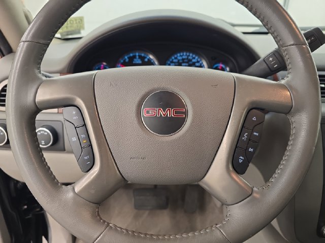 Used 2014 GMC Yukon SLT AWD/4WD image 26