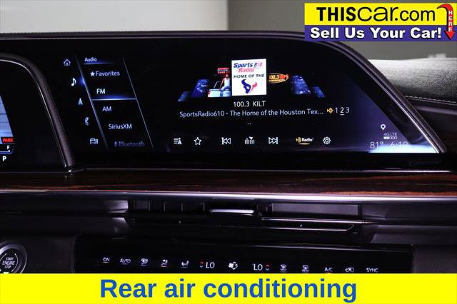 Used 2022 Cadillac Escalade Premium Luxury RWD image 19