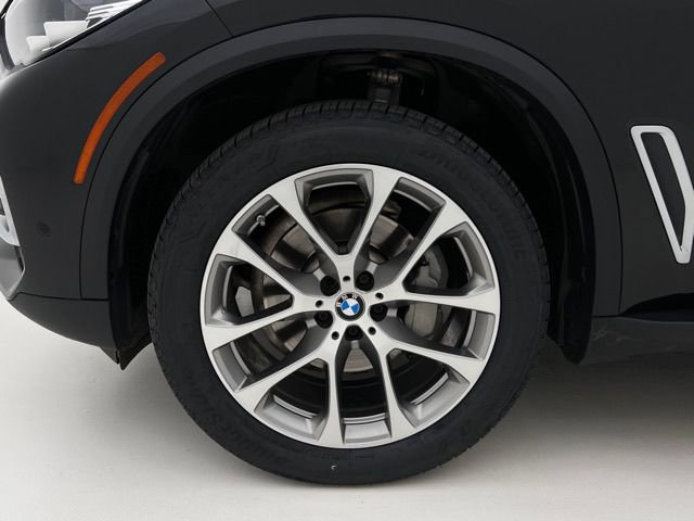 Used 2019 BMW X5 xDrive40i w/ Premium Package 2 AWD/4WD image 27
