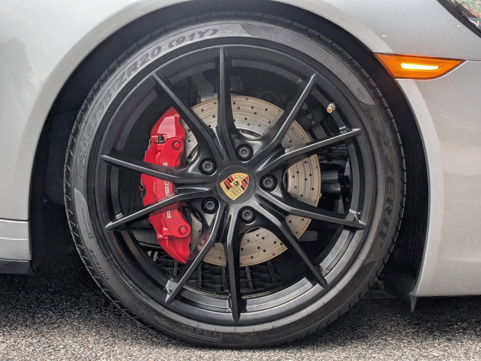 Used 2018 Porsche 911 Targa 4 GTS image 13