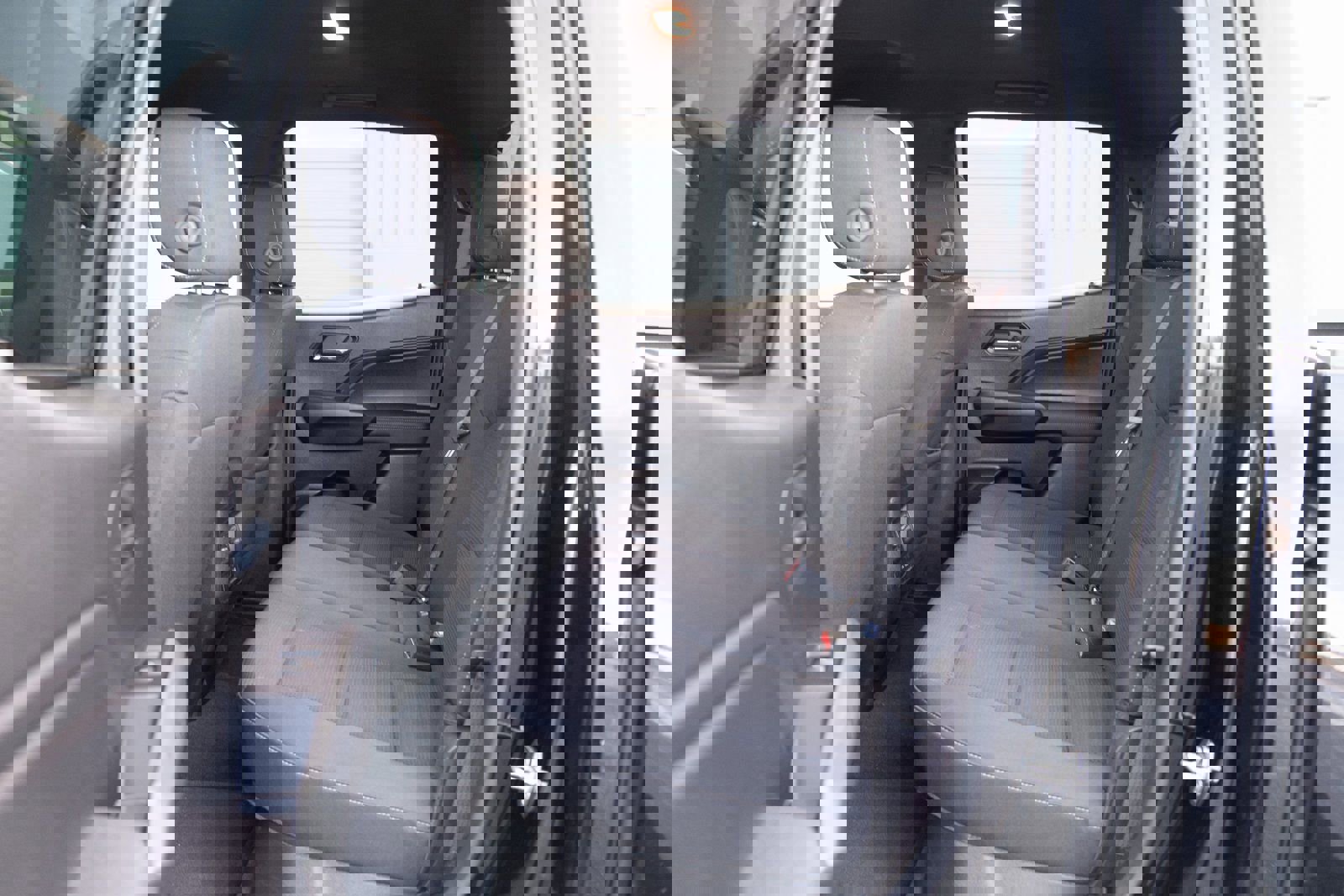 Used 2023 GMC Canyon Elevation w/ Convenience Package image 12