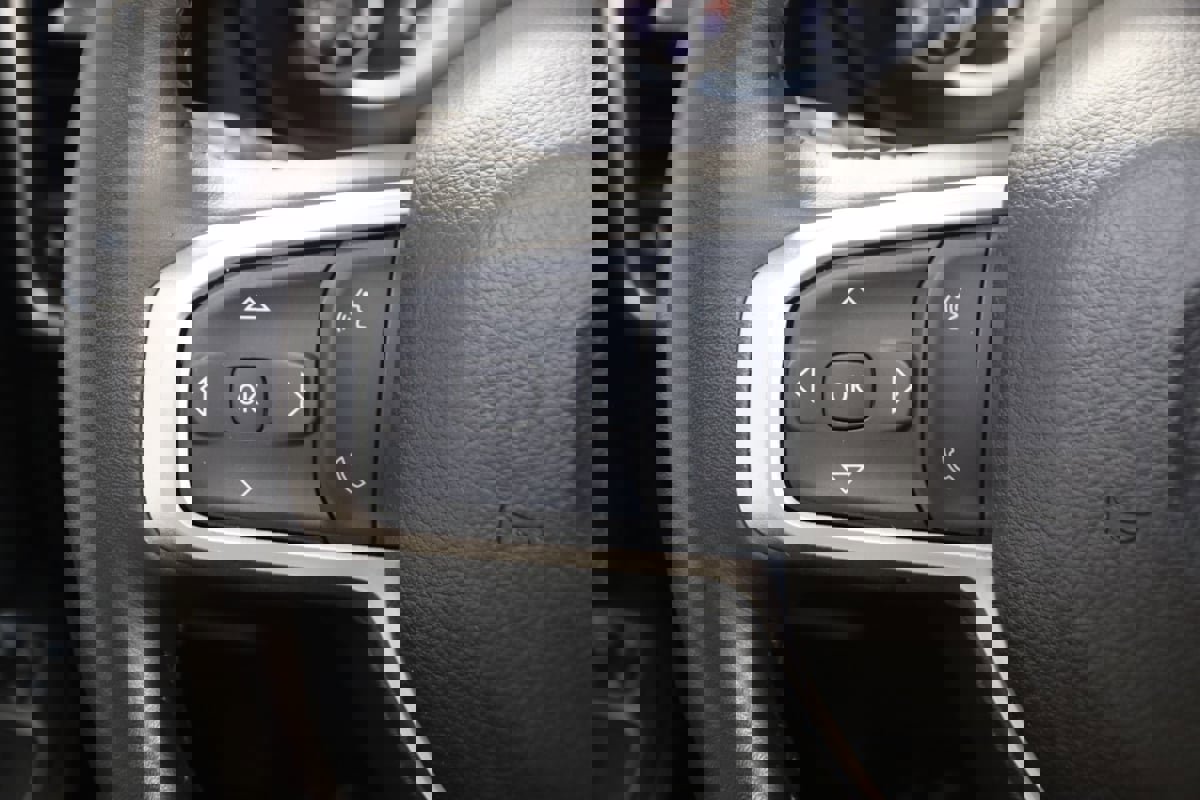 Used 2024 RAM 2500 Big Horn w/ Level 2 Equipment Group AWD/4WD image 33