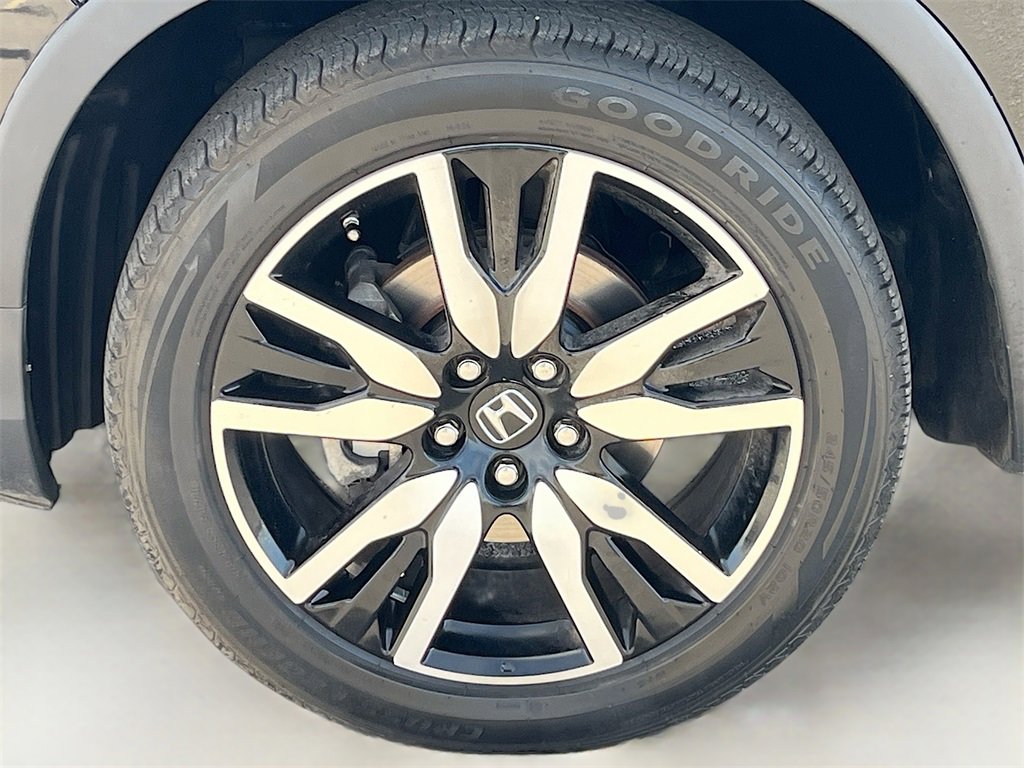 Used 2020 Honda Pilot Touring image 34