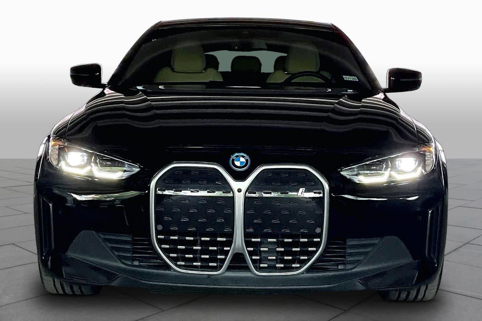Used 2024 BMW i4 eDrive40 w/ Premium Package RWD image 3