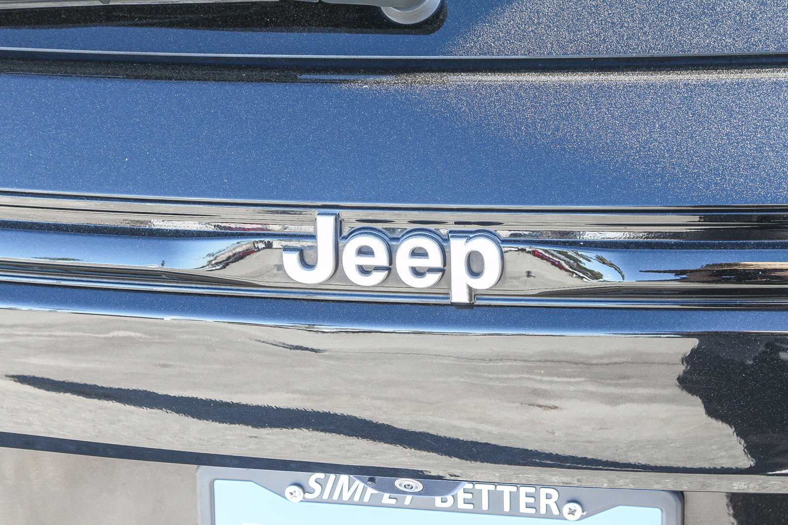 Used 2023 Jeep Grand Cherokee Summit w/ Luxury Tech Group V image 11