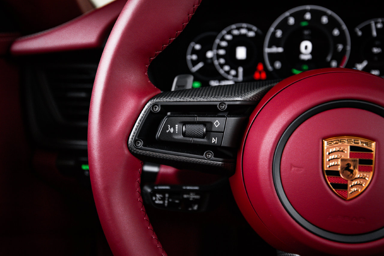 Certified 2026 Porsche 911 Carrera GTS RWD image 17