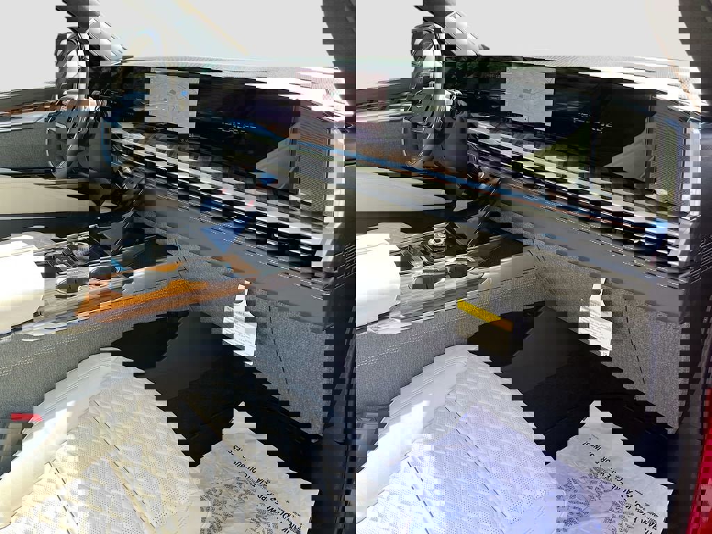 New 2026 Cadillac Escalade ESV Platinum Luxury image 35