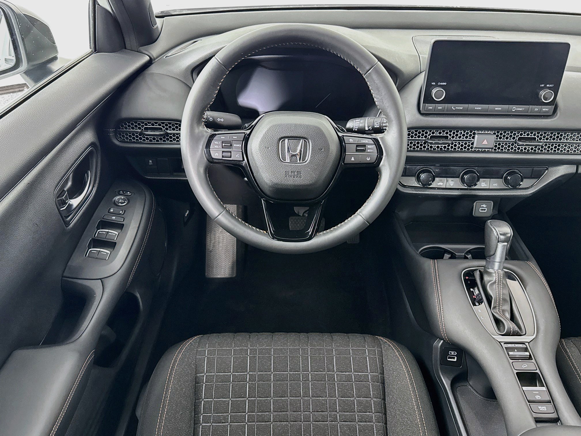 Certified 2023 Honda HR-V Sport image 21