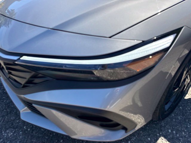 Used 2026 Hyundai Elantra Sport FWD image 32