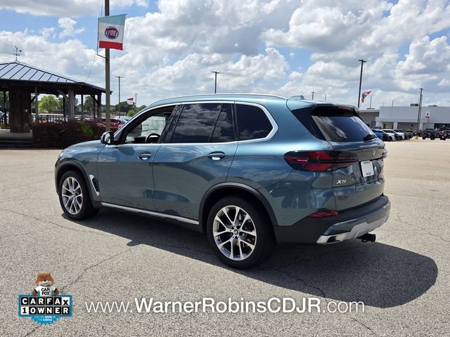 Used 2025 BMW X5 sDrive40i w/ Premium Package image 9